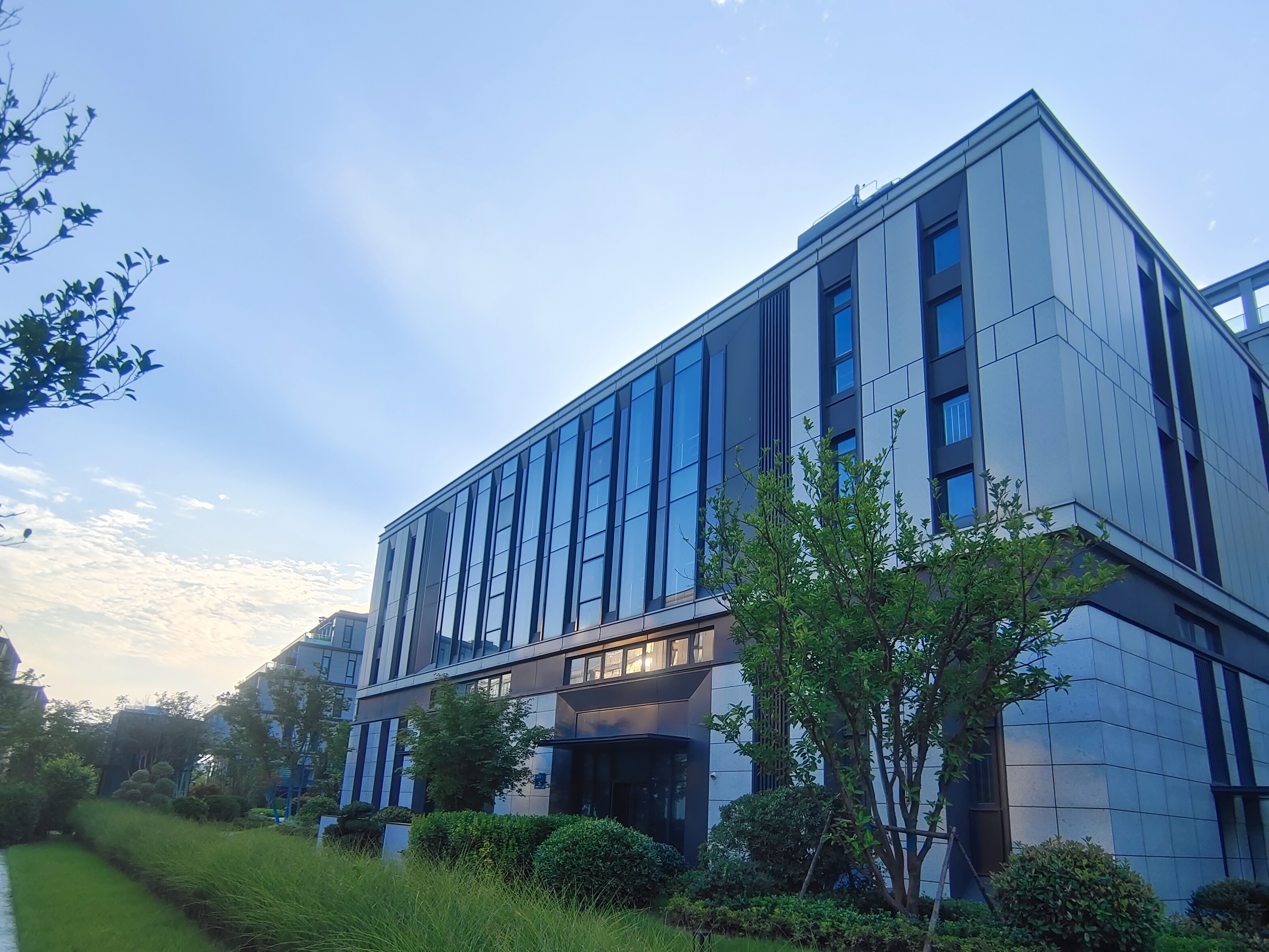 【新吴访谈】彩鸿芯宇：引领“芯”视觉，开创科技新势力